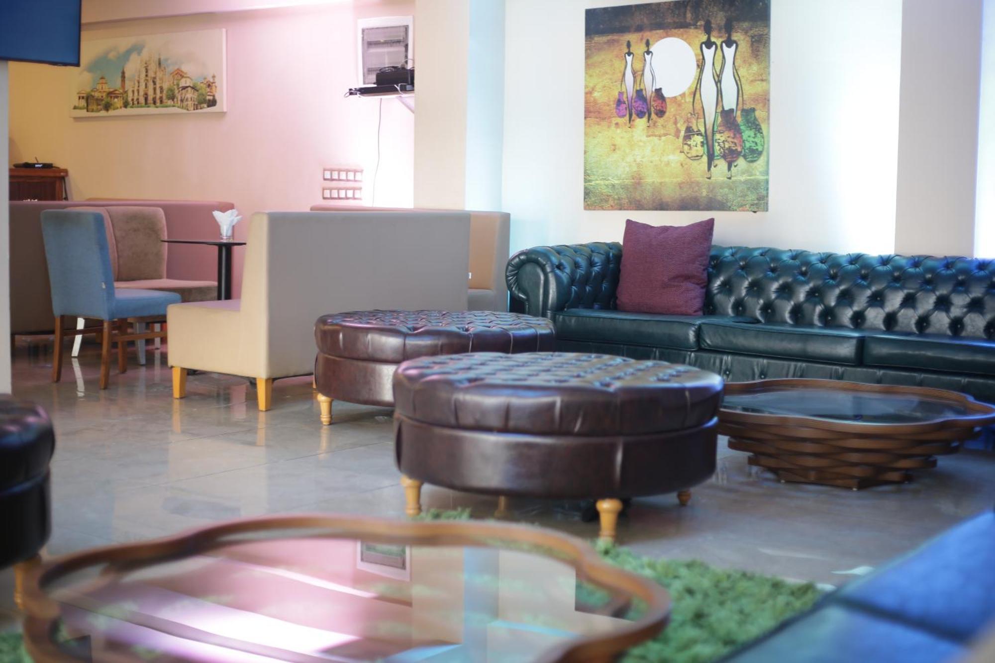 Ah Hotel And Conferences Madina Exterior foto